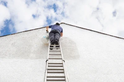 Peinture extérieure à la Villeneuve-les-Convers — façades et ravalement